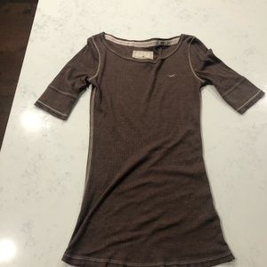 Brown Hollister half sleeve shirt medium